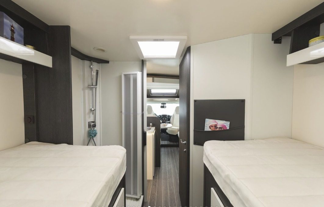 a5e0c9d8-3bc0-4239-a042-fc0bcd440f7b