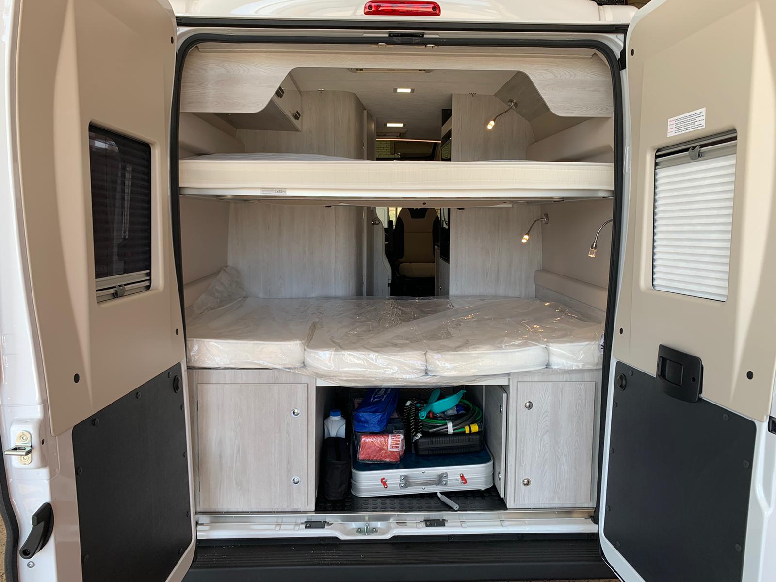 ea189fb9-5956-4f82-8d9a-99fa394ab9ec