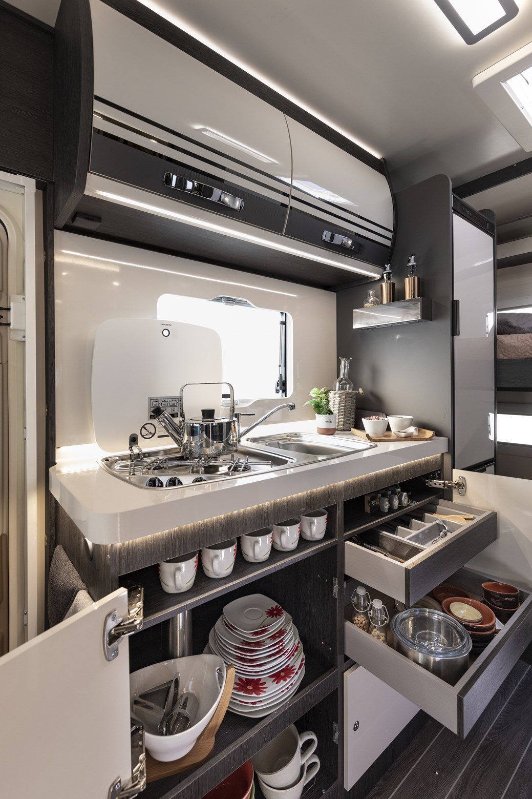 Roller-Team_Kronos 277M__SB_9969_a1800x900