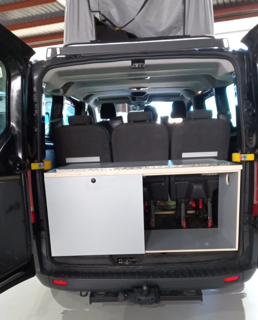 b975af6b-ce39-4449-8cfd-79be8ae91be9