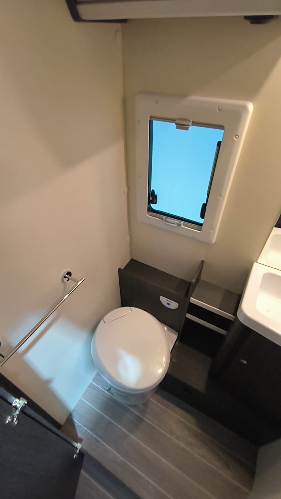 WhatsApp Image 2025-01-21 at 17.14.21