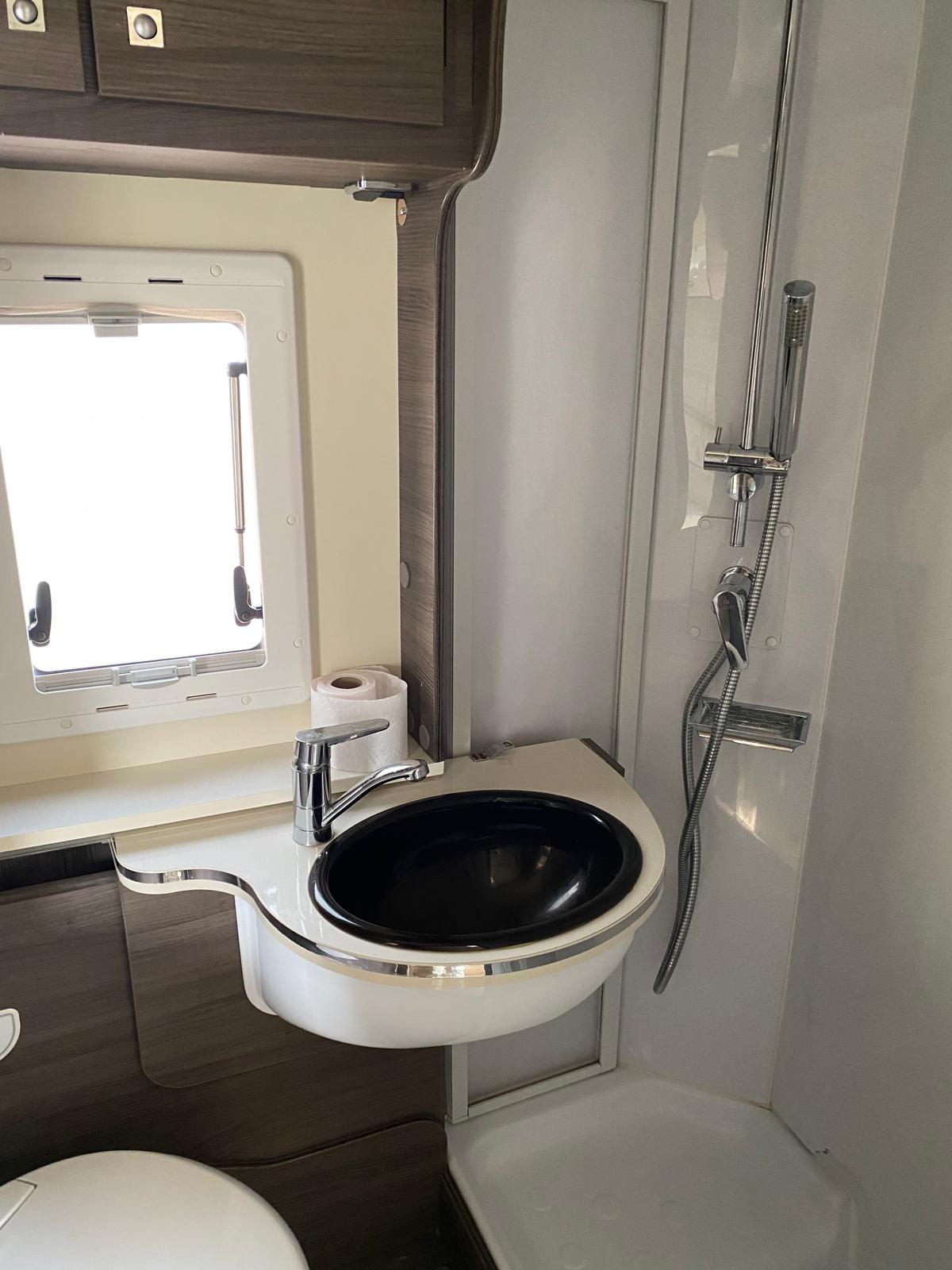 Interior McLuis Glamys 840