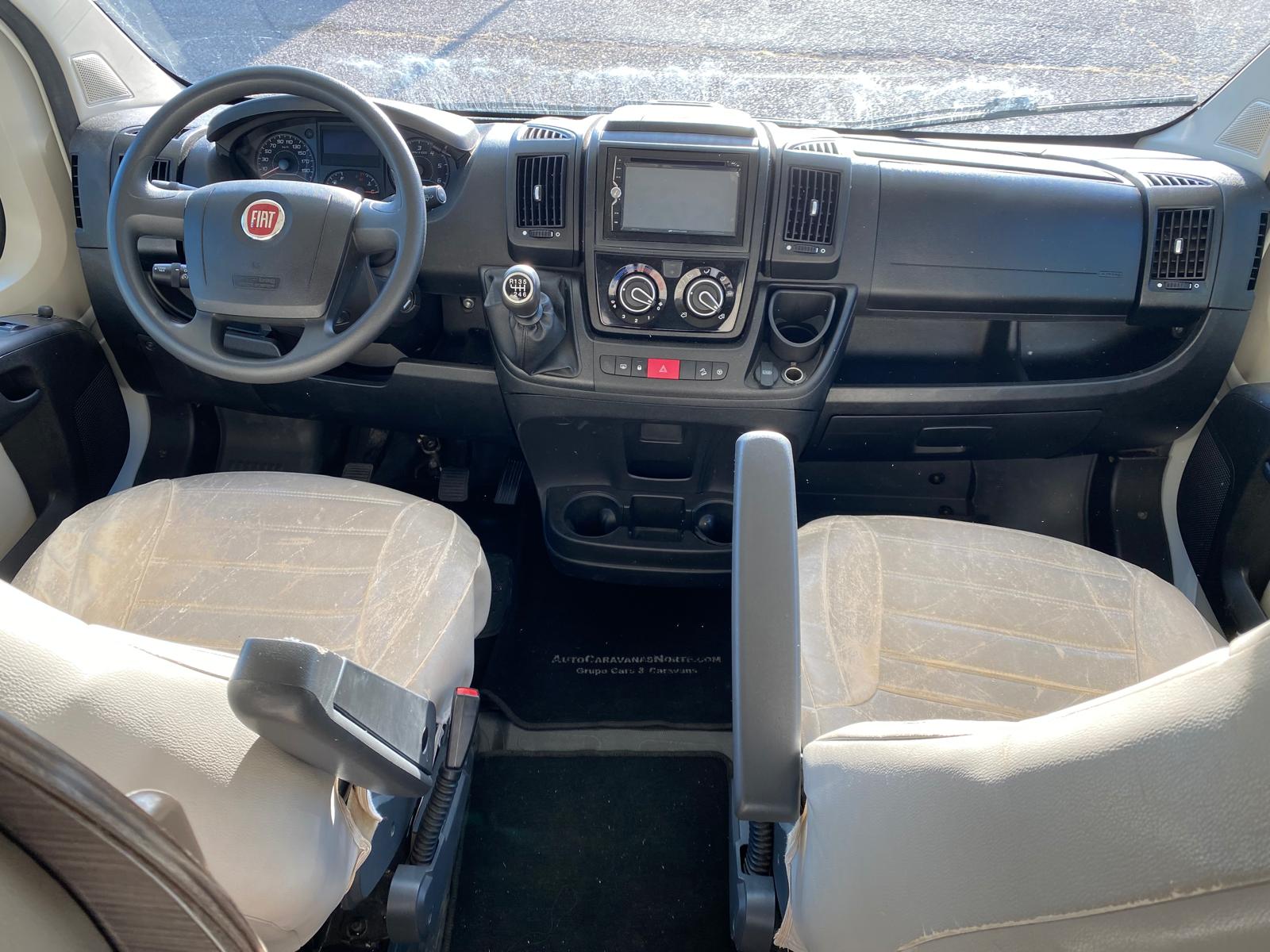 Interior McLuis Glamys 840